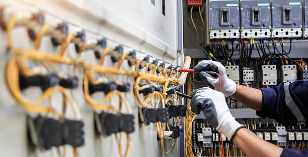 Professional Electrician technician working in Granville, OH